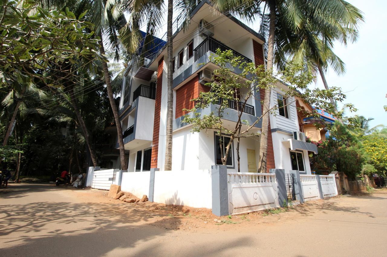 Oyo 10385 Hotel Nirmala Vilas Candolim Esterno foto
