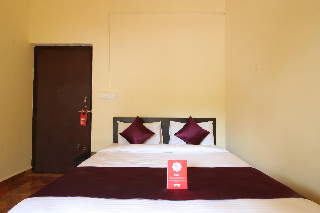 Oyo 10385 Hotel Nirmala Vilas Candolim Esterno foto