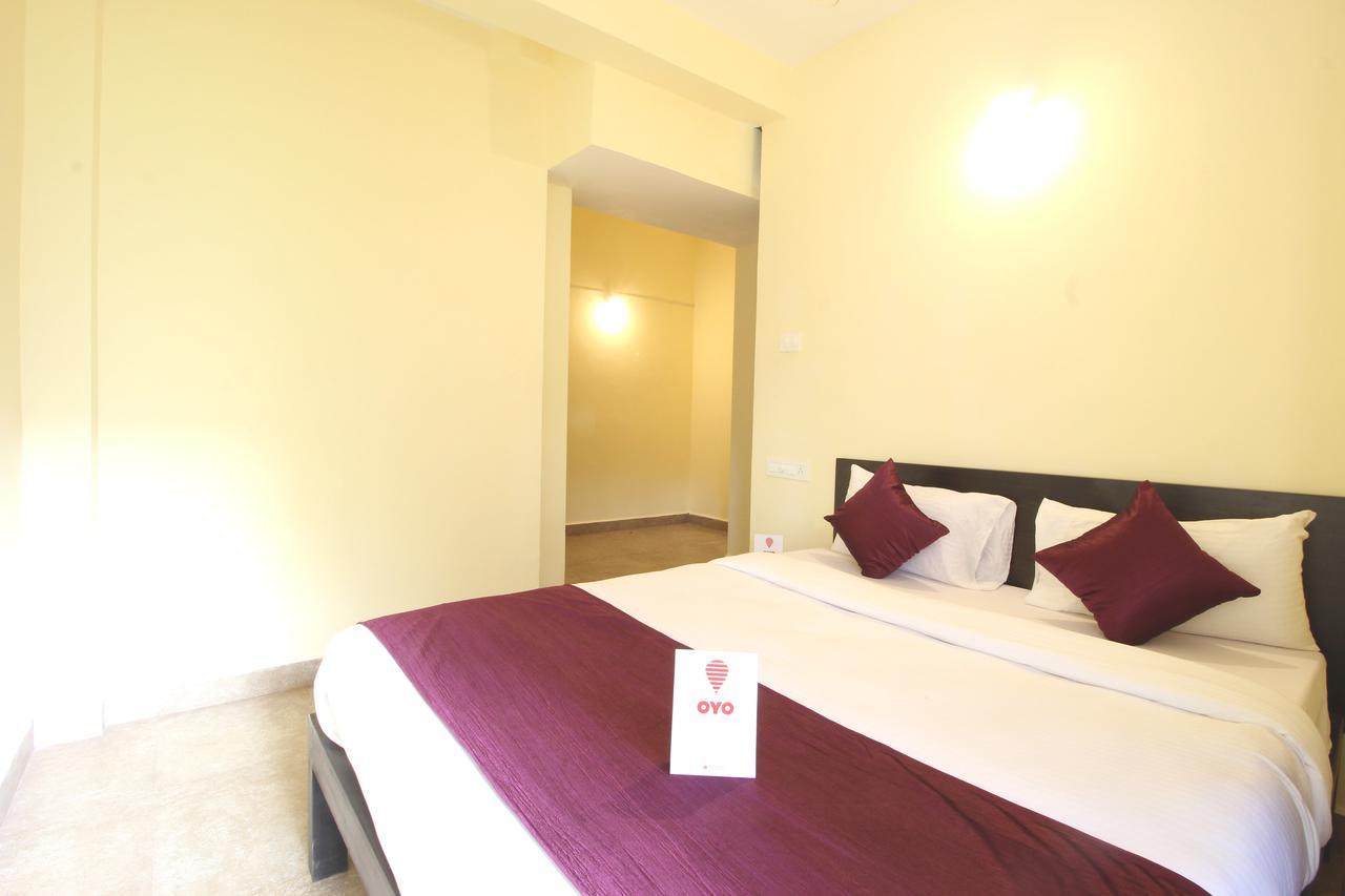 Oyo 10385 Hotel Nirmala Vilas Candolim Esterno foto