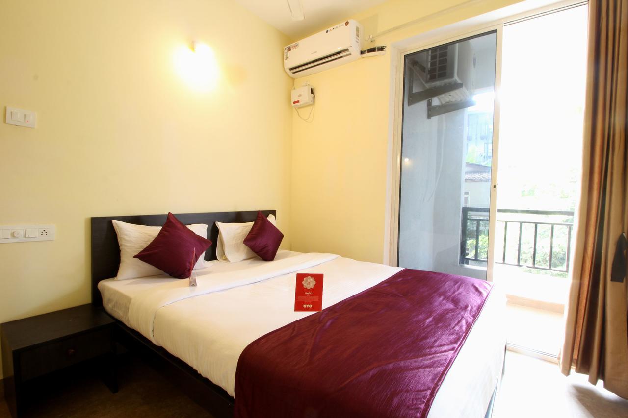 Oyo 10385 Hotel Nirmala Vilas Candolim Esterno foto